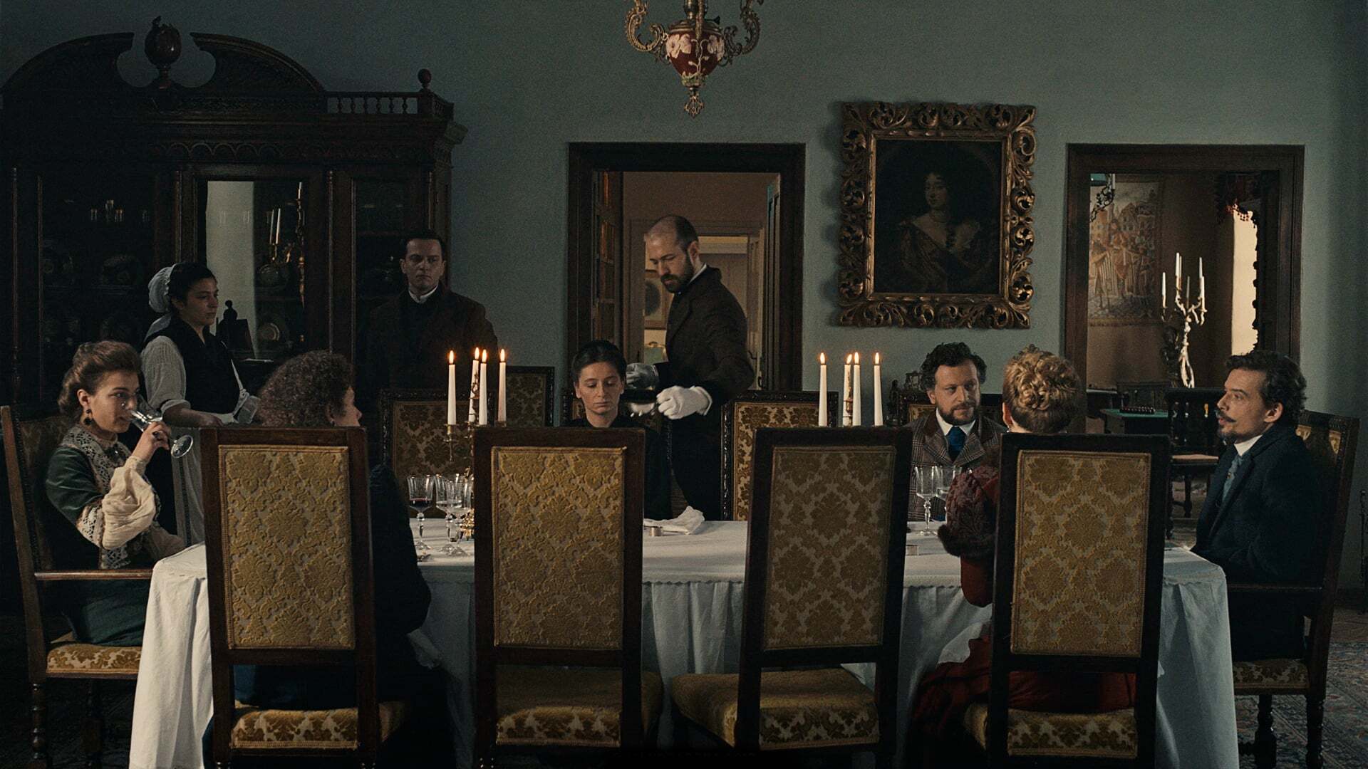 მანორი / Manor House