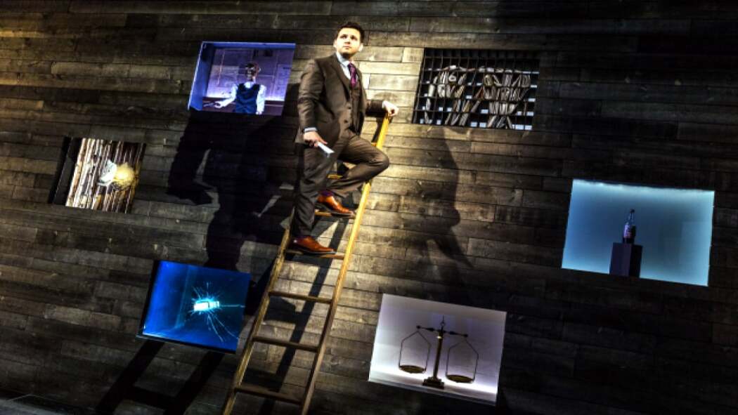 საკუთარი ძალებით / Derek DelGaudio's In & Of Itself