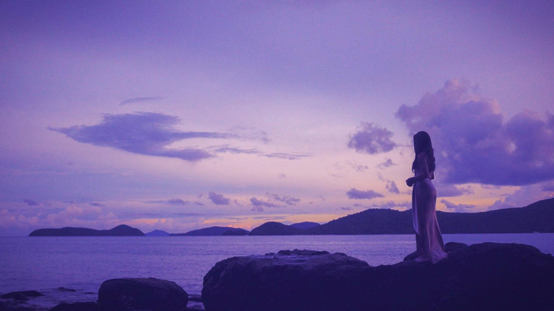 მოგზაურობა ღამით / Voyage Into the Night