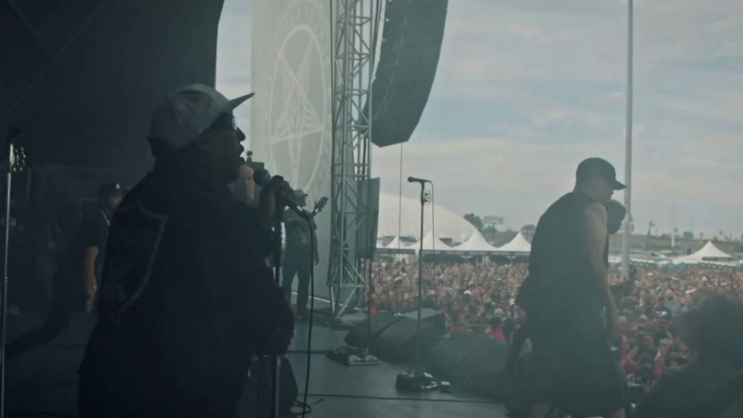 დიდება როკს! / Long Live Rock: Celebrate the Chaos