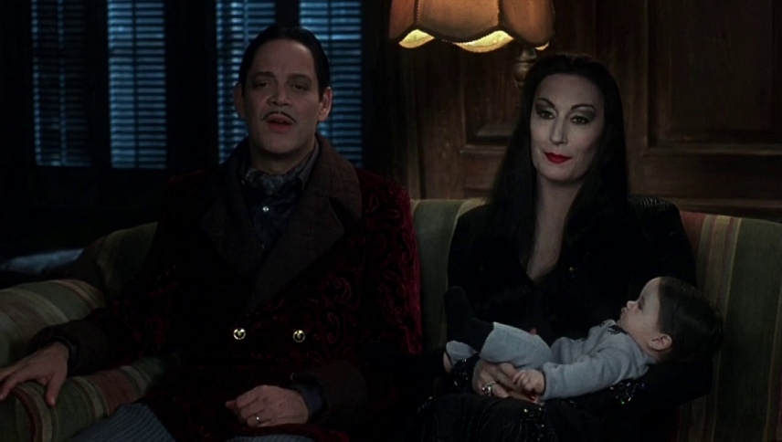 ადამსების ოჯახის ღირსებები / Addams Family Values