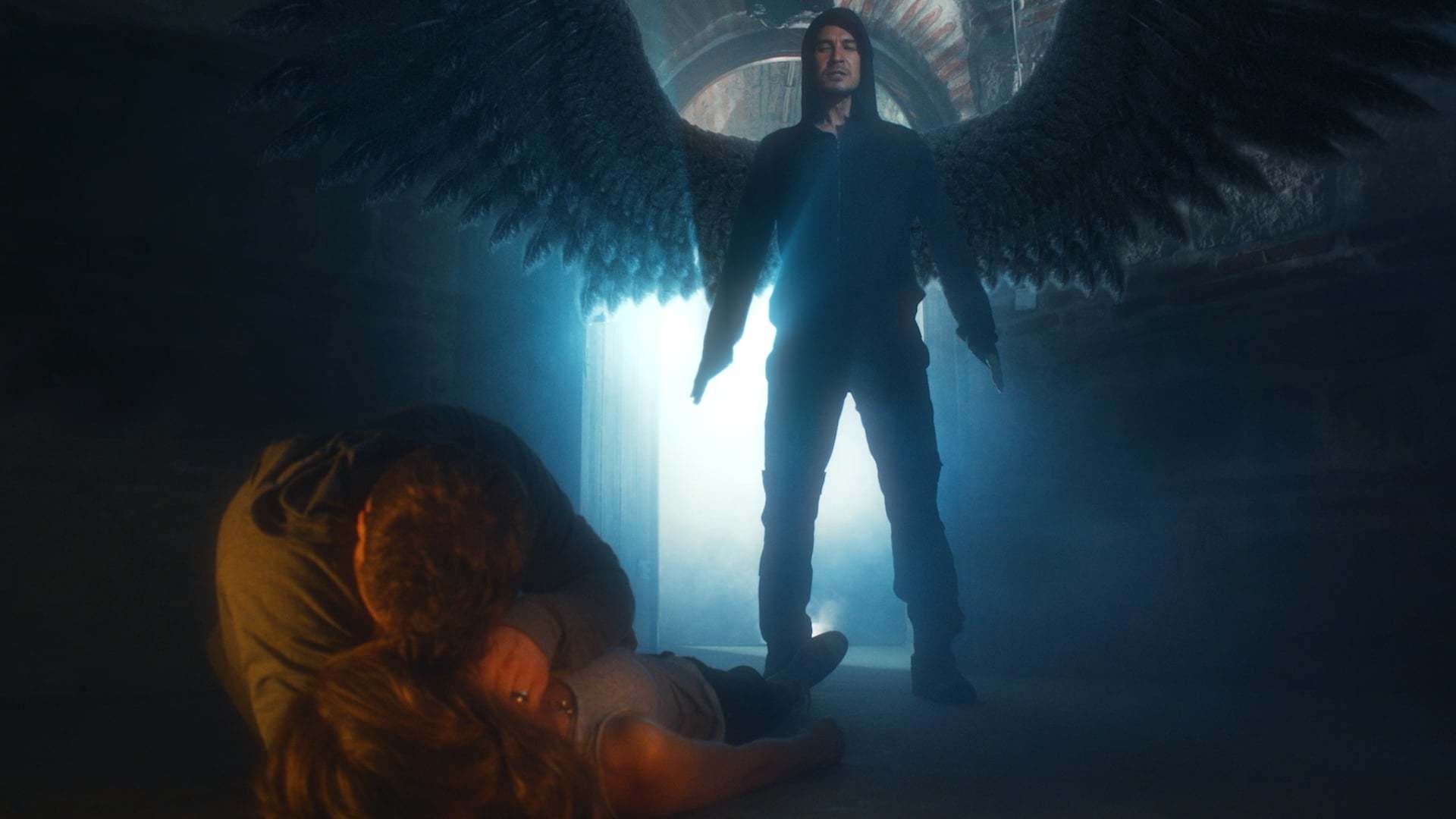 დაცემული ანგელოზები / Angels Fallen