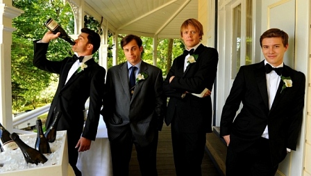 საქორწინო აურზაური / A Few Best Men
