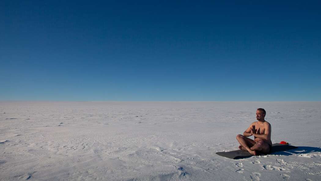 ყინულში / Into the Ice