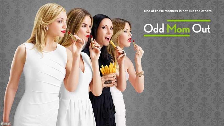 უცნაური დედა / Odd Mom Out
