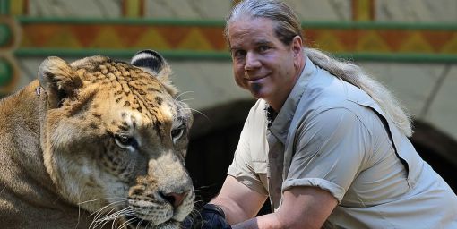 Tiger King: Murder, Mayhem and Madness / Король тигров: Убийство, хаос и безумие