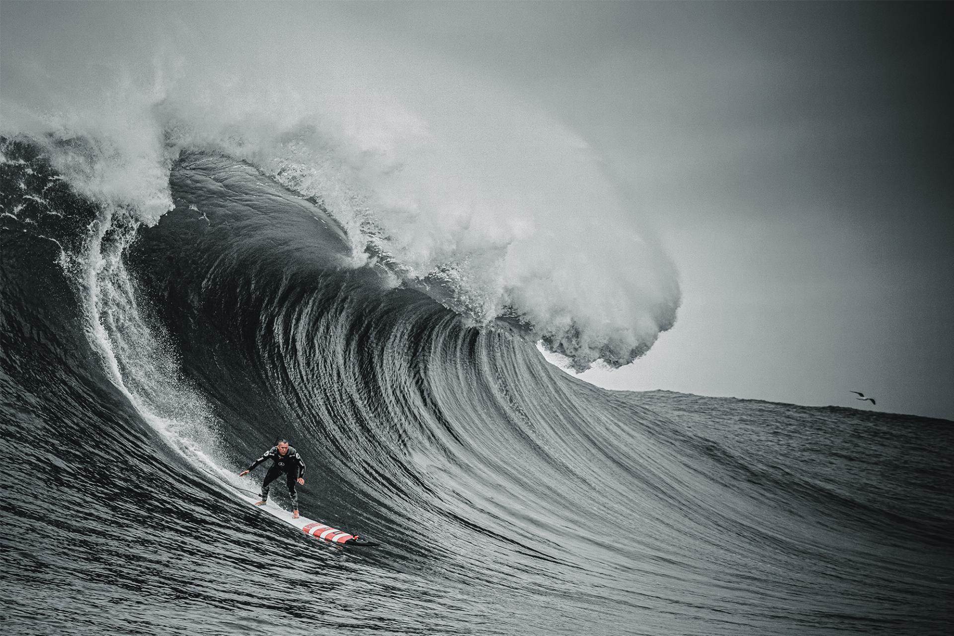 100 Foot Wave / 100-футовая волна