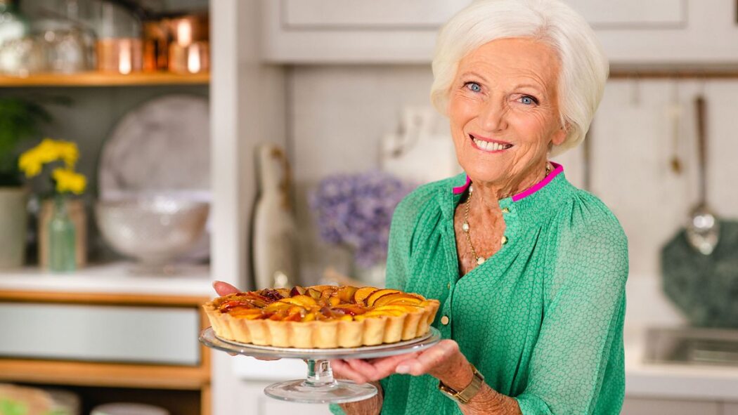 Mary Berry: Cook & Share