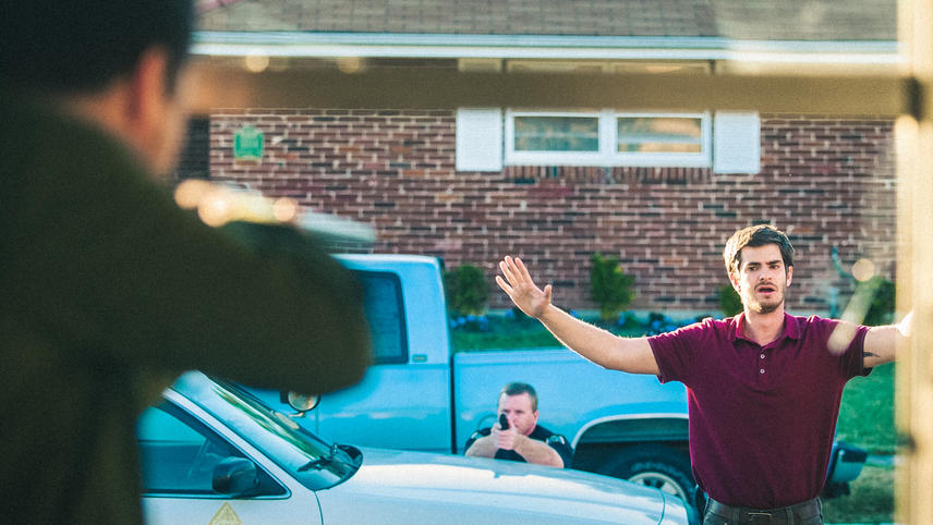 99 სახლი / 99 Homes