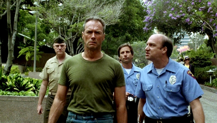 გატეხილი გულების უღელტეხილი / Heartbreak Ridge
