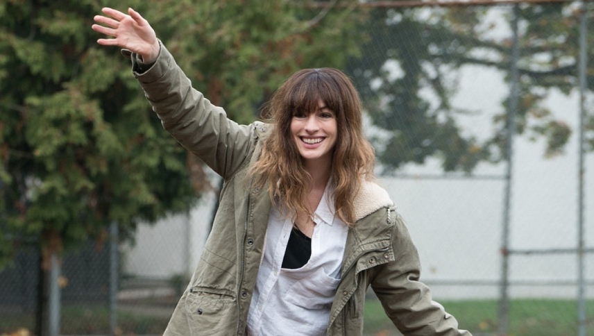კოლოსალური / Colossal