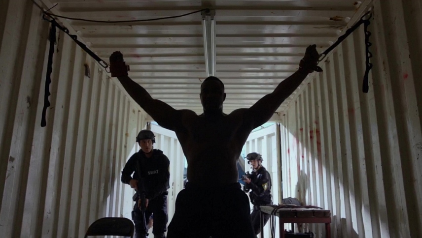 სპეცრაზმი: ალყა / S.W.A.T.: Under Siege