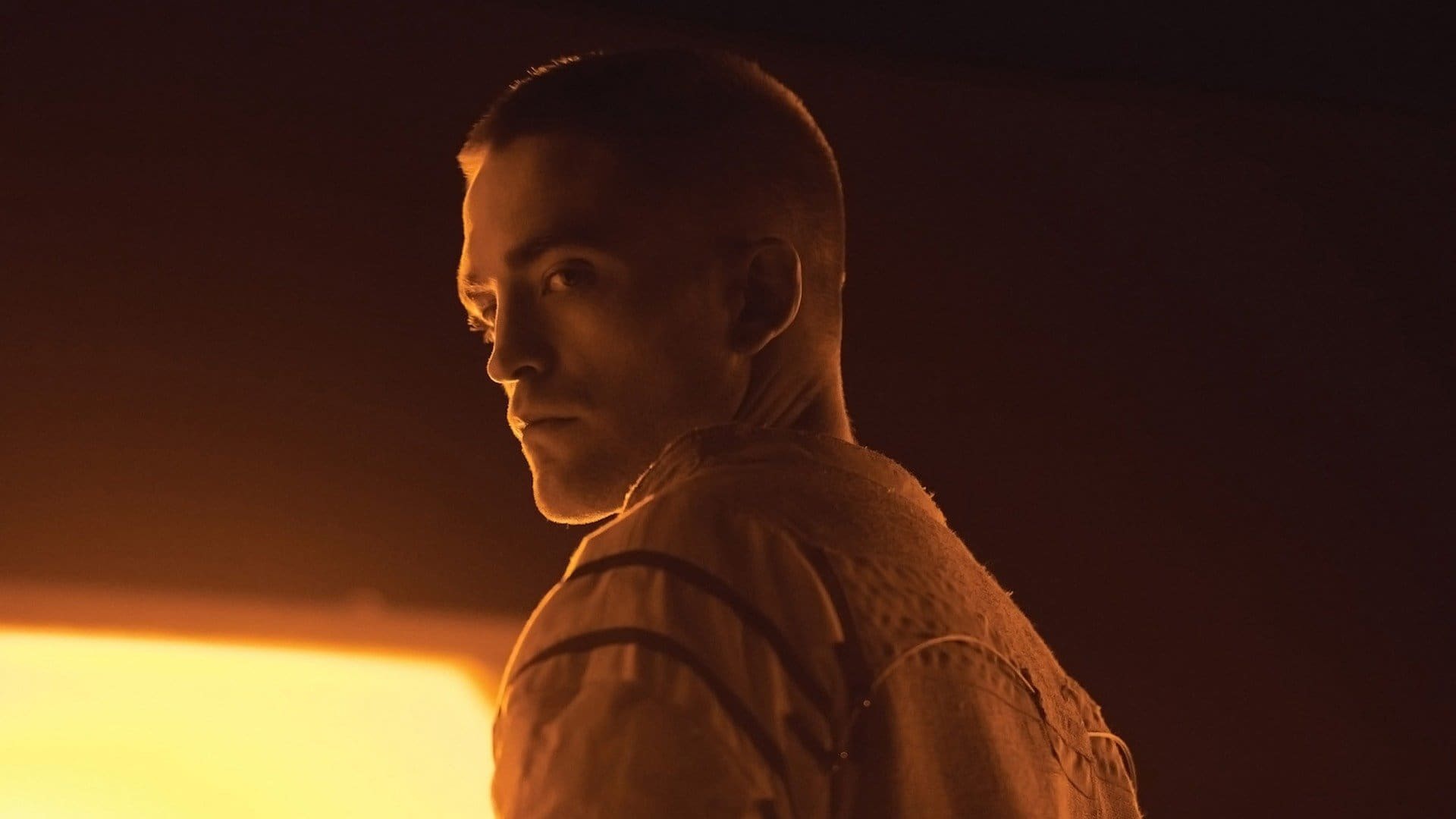 ვარსკვლავებს მიღმა / High Life