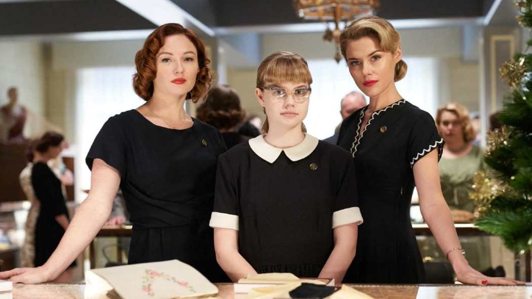ქალები შავებში / Ladies in Black