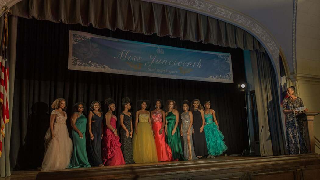 მის "ჯუნთინსი" / Miss Juneteenth